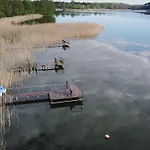 Wila Dom Nad Jeziorem Mazury וילה *