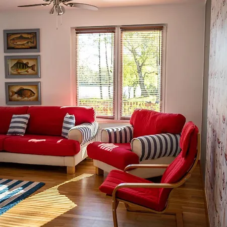 Wila Dom Nad Jeziorem Mazury Sorkwity